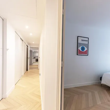 Brand New 3 Bedrooms Facing Madeleine/st Honore