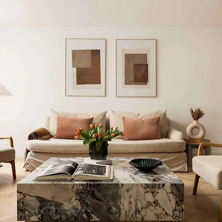 Brand New 3 Bedrooms Facing Madeleine St Honoré Apartment Paris