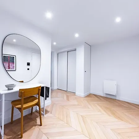 Brand New 3 Bedrooms Facing Madeleine St Honoré