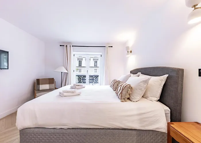 Apartamento Brand New 3 Bedrooms Facing Madeleine St Honore Paris