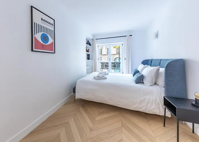 Brand New 3 Bedrooms Facing Madeleine St Honore Apartamento *