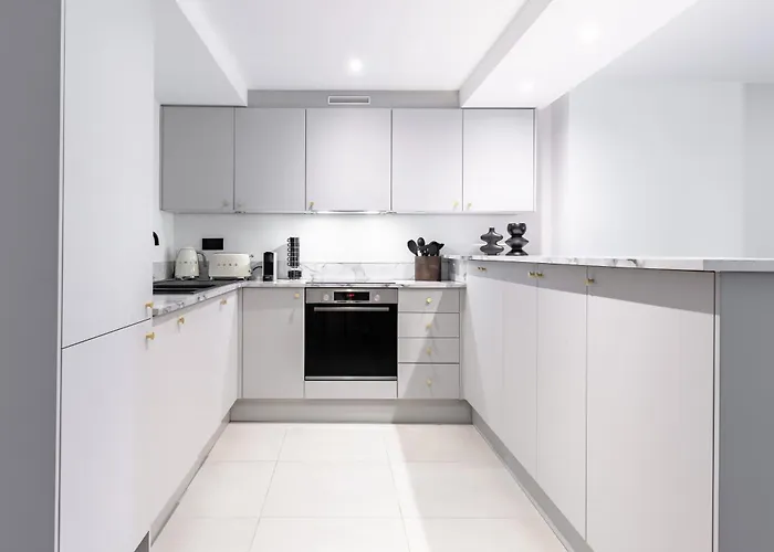 Brand New 3 Bedrooms Facing Madeleine St Honore *
